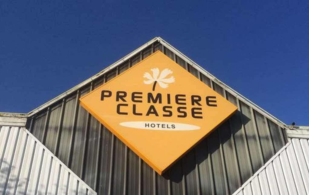 Premiere Classe Evreux Évreux Exterior foto Premier Classe Hotels logo
